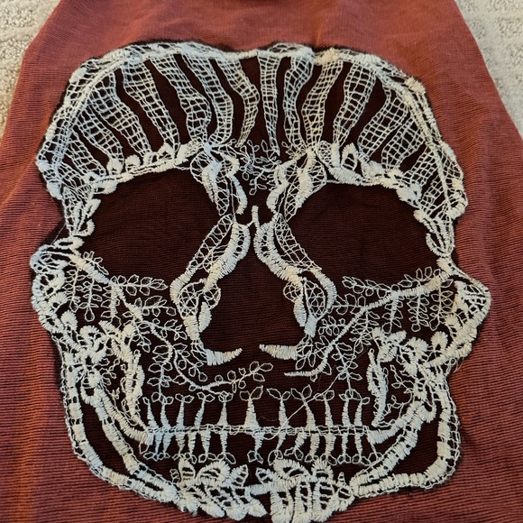 Women’s Razorback Tank Size S - Picture 2 of 3